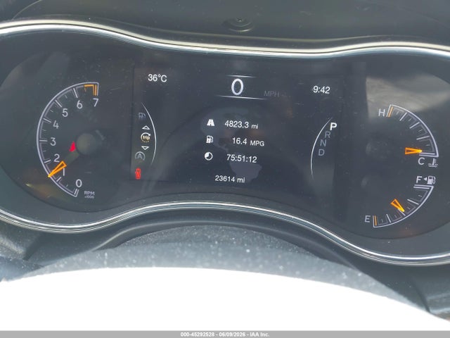 1C4RJEAG7JC380421 Jeep Grand Cherokee Laredo 4x2
