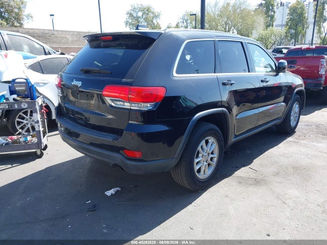 1C4RJEAG7JC380421 Jeep Grand Cherokee Laredo 4x2