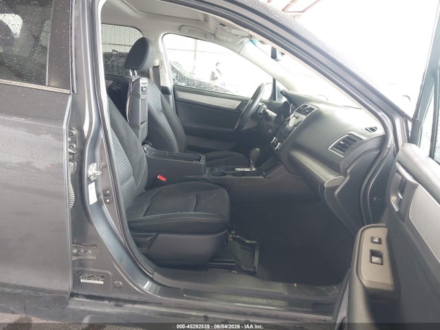 45292539 :رقم المزاد ، 4S4BSAHC6K3270144 vin ، 2019 Subaru Outback 2.5i Premium مزاد بيع