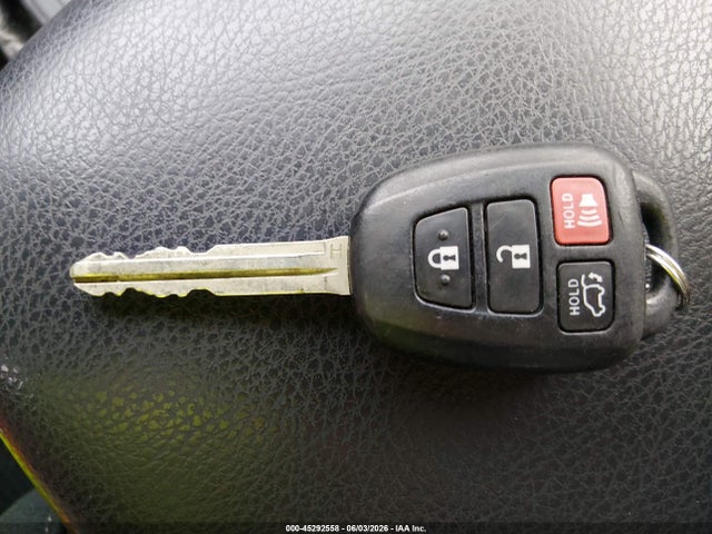 Toyota Rav4 Xle 2015 JTMRFREV0FD132384 Image 11