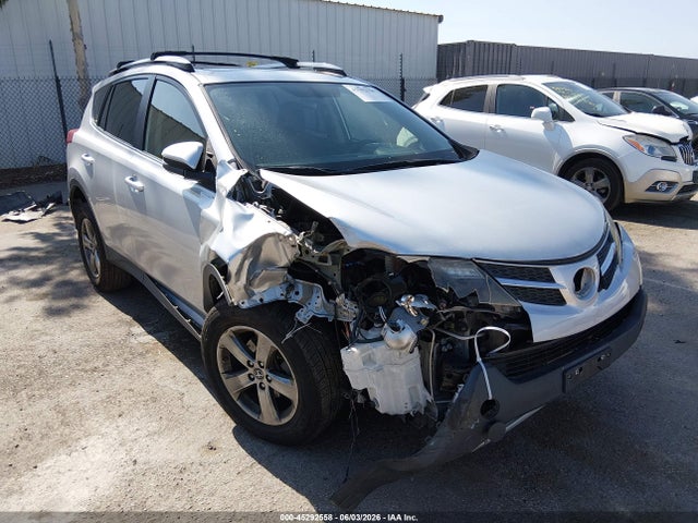 Toyota Rav4 Xle 2015 JTMRFREV0FD132384 Image 6