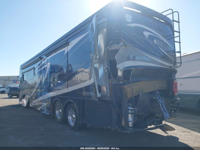 Tiffin Motorhomes Inc Allegro Bus 2014 5VBBA87A9EA115157 Image 3