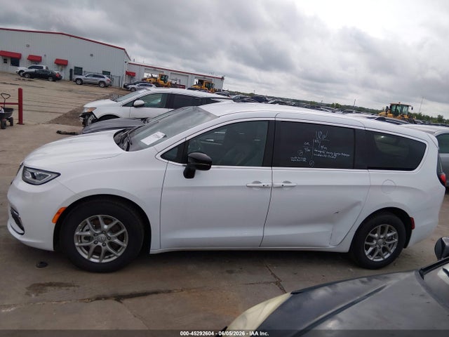 Продаж на аукціоні авто 2026 Chrysler Pacifica Select, vin: 2C4RC1BG9TR229852, номер лоту: 45292604
