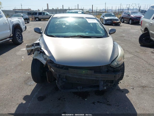 5NPDH4AE8GH750531 Hyundai ELANTRA SE