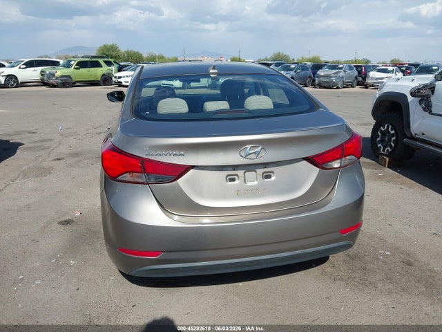 5NPDH4AE8GH750531 Hyundai ELANTRA SE