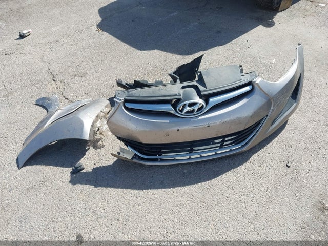 5NPDH4AE8GH750531 Hyundai ELANTRA SE