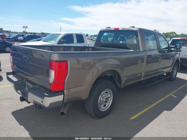 45292631 :رقم المزاد ، 1FT7W2A69LEE63628 vin ، 2020 Ford F-250 Xl مزاد بيع