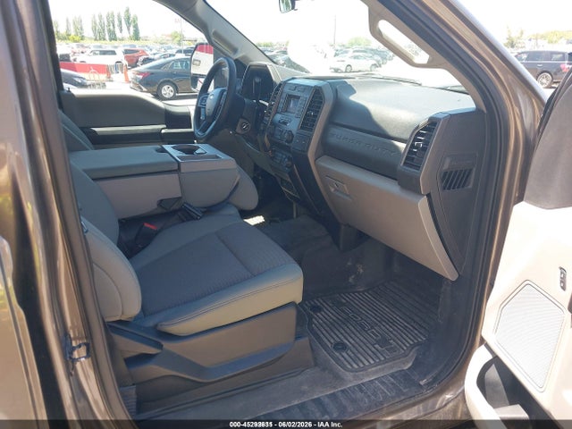 45292631 :رقم المزاد ، 1FT7W2A69LEE63628 vin ، 2020 Ford F-250 Xl مزاد بيع