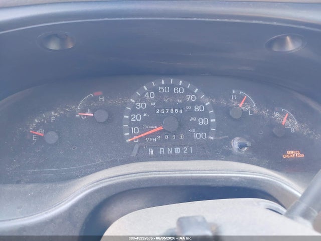 45292636 :رقم المزاد ، 1FTRE14231HB17360 vin ، 2001 Ford E-150 Commercial/recreational مزاد بيع