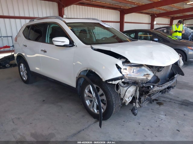 Nissan ROGUE SV 2016 5N1AT2MVXGC796497 Image 1
