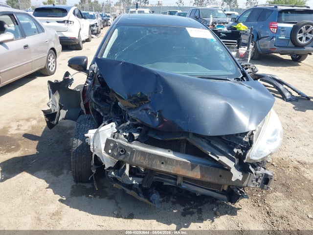 Toyota Prius C Four 2015 JTDKDTB33F1113613 Image 13
