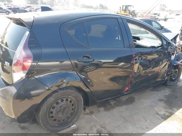 Toyota Prius C Four 2015 JTDKDTB33F1113613 Image 20