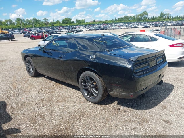 Продаж на аукціоні авто 2019 Dodge Challenger Sxt Awd, vin: 2C3CDZGG6KH735724, номер лоту: 45292645