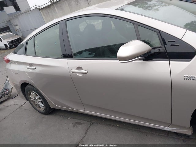 Toyota Prius Prime Advanced 2017 JTDKARFP3H3016962 Image 14