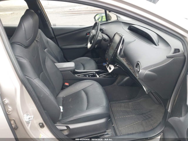 Toyota Prius Prime Advanced 2017 JTDKARFP3H3016962 Image 5
