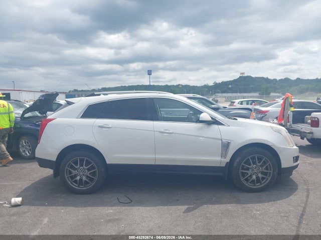 Продаж на аукціоні авто 2016 Cadillac Srx Performance Collection, vin: 3GYFNCE30GS529722, номер лоту: 45292674