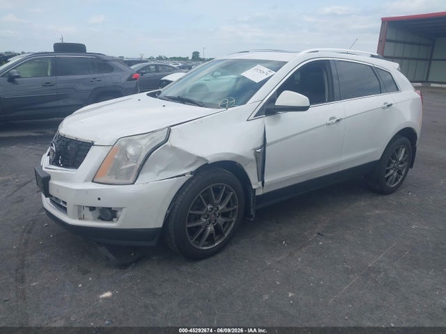 Продаж на аукціоні авто 2016 Cadillac Srx Performance Collection, vin: 3GYFNCE30GS529722, номер лоту: 45292674