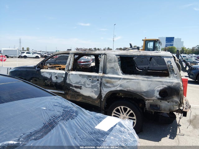 1GYS3GKJ6KR217382 Cadillac Escalade Esv Standard
