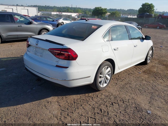Aukcja sprzedaży 2018 Volkswagen Passat 2.0t Se, vin: 1VWBA7A30JC043547, numer aukcji: 45292727