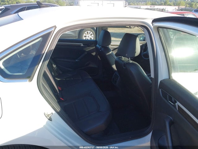 Aukcja sprzedaży 2018 Volkswagen Passat 2.0t Se, vin: 1VWBA7A30JC043547, numer aukcji: 45292727