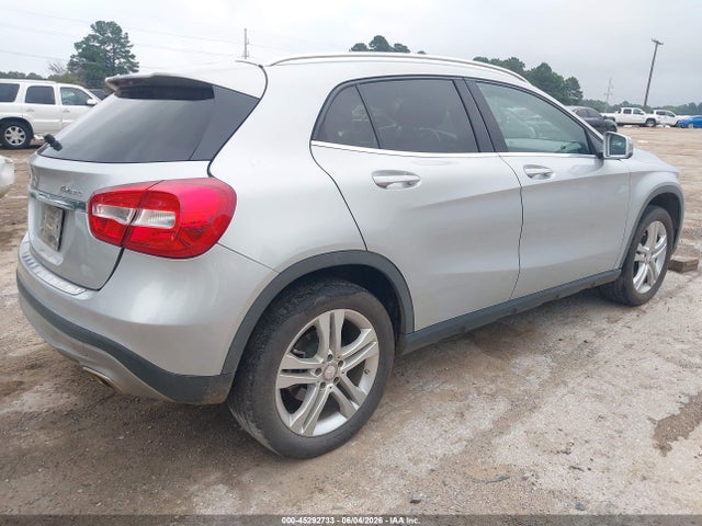 WDCTG4GB7FJ183210 Mercedes-Benz Gla 250 4matic