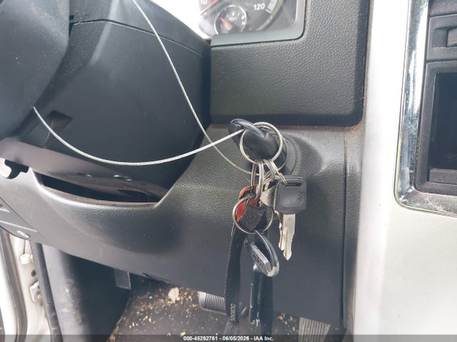 45292761 :رقم المزاد ، 1D7RB1CT0AS109468 vin ، 2010 Dodge Ram 1500 Laramie مزاد بيع