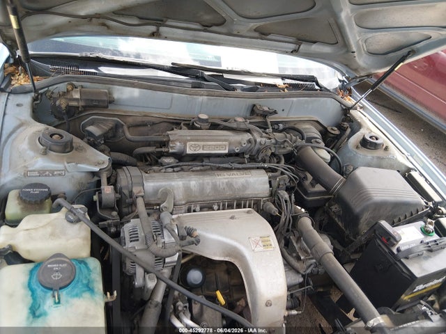 1992 Toyota Camry Dlx მანქანა იყიდება აუქციონზე, vin: 4T1SK11E3NU068906, აუქციონის ნომერი: 45292778