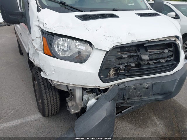 Ford Transit-250 2019 1FTYR1YG5KKA30246 Image 6