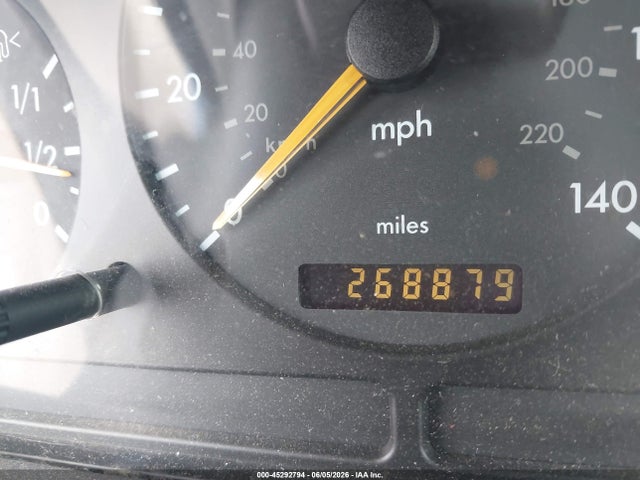 45292794 :رقم المزاد ، 4JGAB72E81A235754 vin ، 2001 Mercedes-benz Ml 430 مزاد بيع