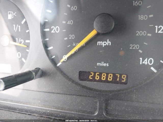 45292794 :رقم المزاد ، 4JGAB72E81A235754 vin ، 2001 Mercedes-benz Ml 430 مزاد بيع