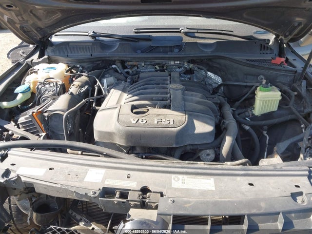 2011 Volkswagen Touareg Vr6 Lux მანქანა იყიდება აუქციონზე, vin: WVGFF9BP2BD006770, აუქციონის ნომერი: 45292800