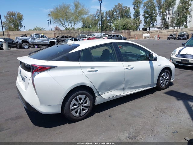 45292801 :رقم المزاد ، JTDKBRFU7J3059824 vin ، 2018 Toyota Prius Two مزاد بيع