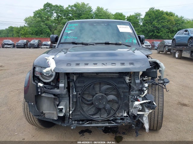SALEWEEE0P2119986 Land Rover Defender 110 Carpathian Edition/110 V8