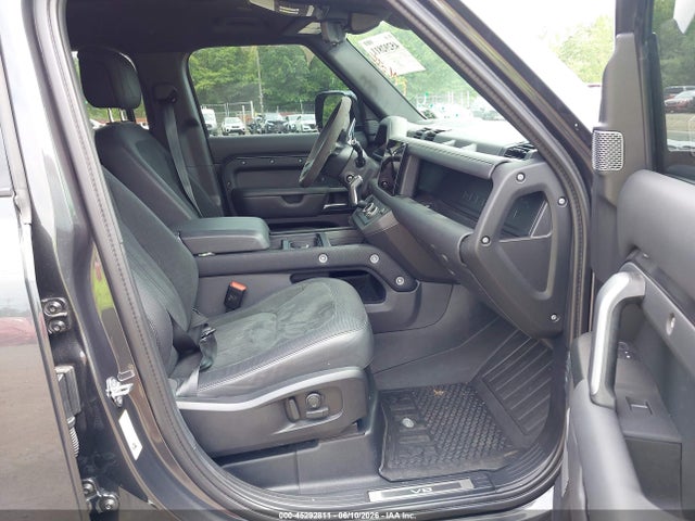 SALEWEEE0P2119986 Land Rover Defender 110 Carpathian Edition/110 V8