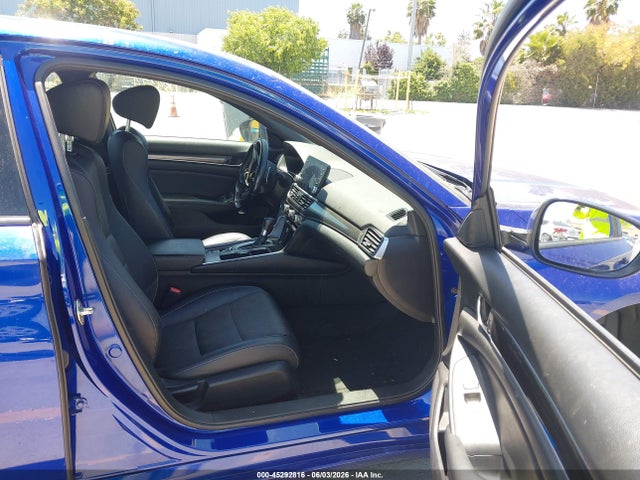 1HGCV1F38KA101422 Honda Accord Sport