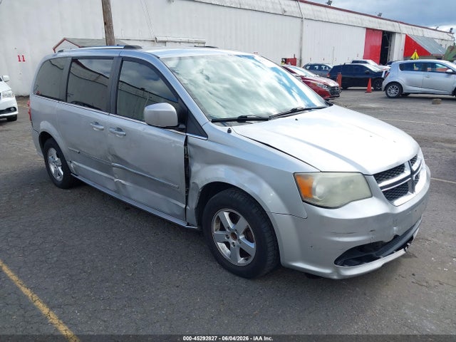 45292827 :رقم المزاد ، 2D4RN5DGXBR649717 vin ، 2011 Dodge Grand Caravan Crew مزاد بيع