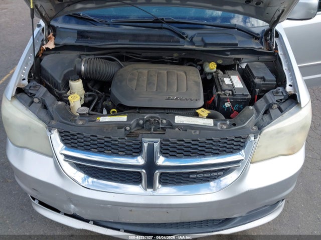 45292827 :رقم المزاد ، 2D4RN5DGXBR649717 vin ، 2011 Dodge Grand Caravan Crew مزاد بيع