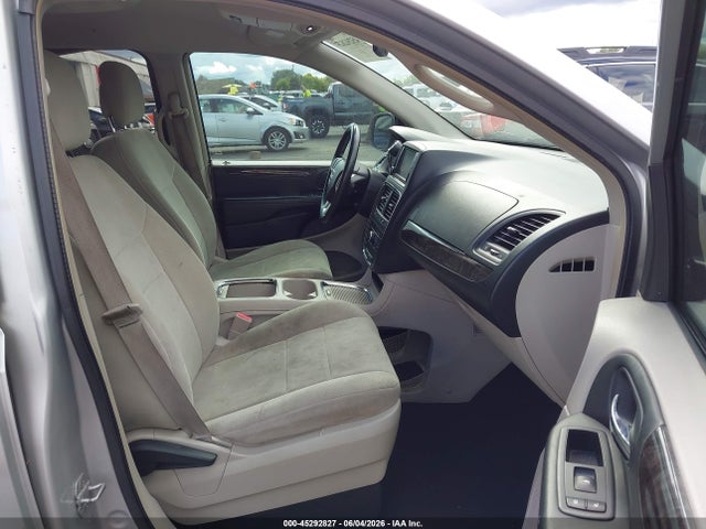 45292827 :رقم المزاد ، 2D4RN5DGXBR649717 vin ، 2011 Dodge Grand Caravan Crew مزاد بيع