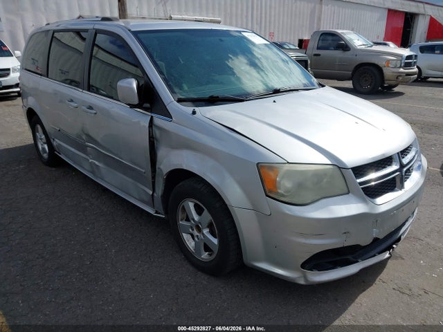 45292827 :رقم المزاد ، 2D4RN5DGXBR649717 vin ، 2011 Dodge Grand Caravan Crew مزاد بيع