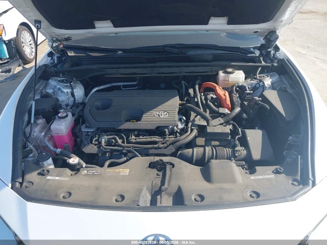 JTDAAAAF0R3026572 Toyota Crown Limited
