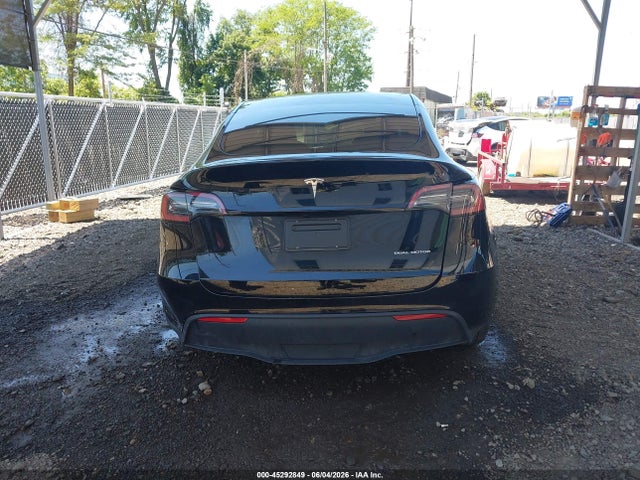 Aukcja sprzedaży 2024 Tesla Model Y Long Range Dual Motor All-wheel Drive, vin: 7SAYGAEE1RF105219, numer aukcji: 45292849