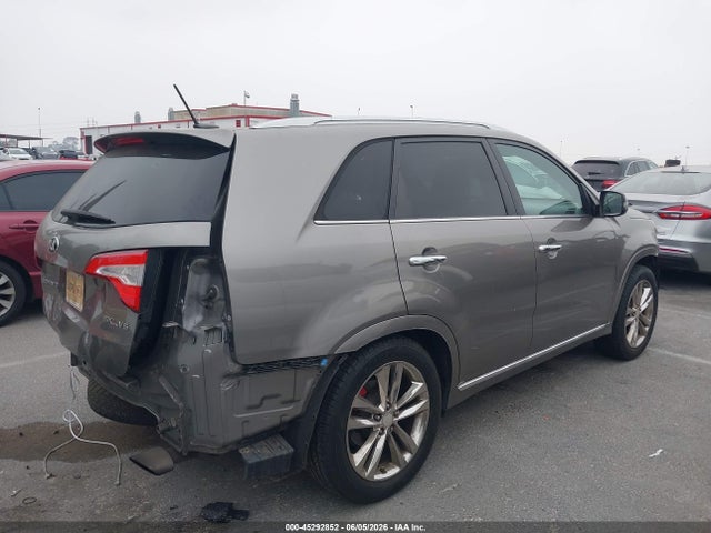 5XYKW4A7XFG639533 KIA Sorento Limited V6