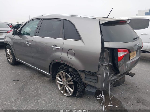 5XYKW4A7XFG639533 KIA Sorento Limited V6