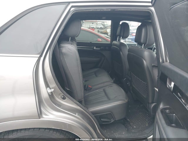 5XYKW4A7XFG639533 KIA Sorento Limited V6