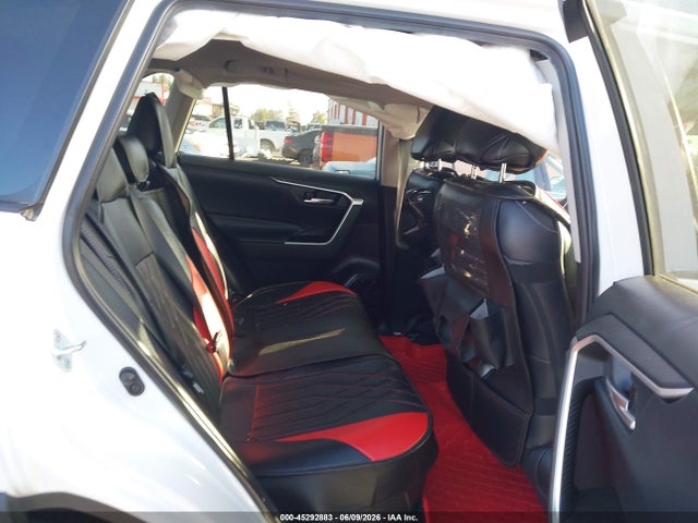 Toyota Rav4 Xle Premium 2024 2T3C1RFV8RW302422 Image 8