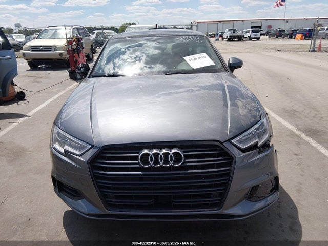 2020 Audi A3 Premium 40 Tfsi Front-wheel Drive S Tronic მანქანა იყიდება აუქციონზე, vin: WAUAUGFF2LA105311, აუქციონის ნომერი: 45292910