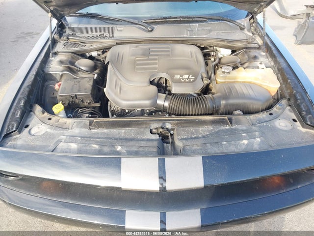 Dodge Challenger Sxt 2018 2C3CDZAG8JH245454 Image 10