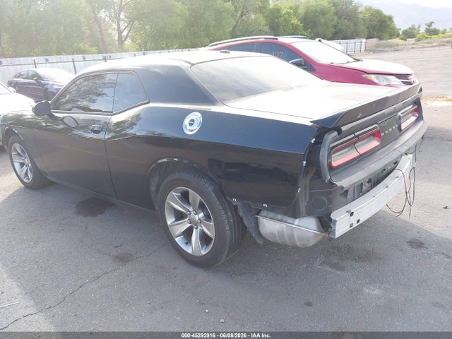 Dodge Challenger Sxt 2018 2C3CDZAG8JH245454 Image 3