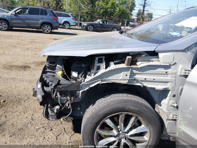 Aukcja sprzedaży 2017 Hyundai Santa Fe Limited, vin: KM8SN4HF6HU238221, numer aukcji: 45292956