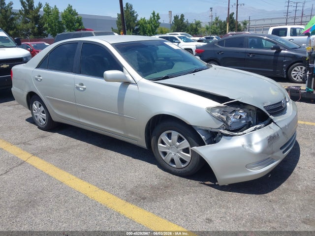 45292967 :رقم المزاد ، JTDBE32K320137513 vin ، 2002 Toyota Camry Le مزاد بيع